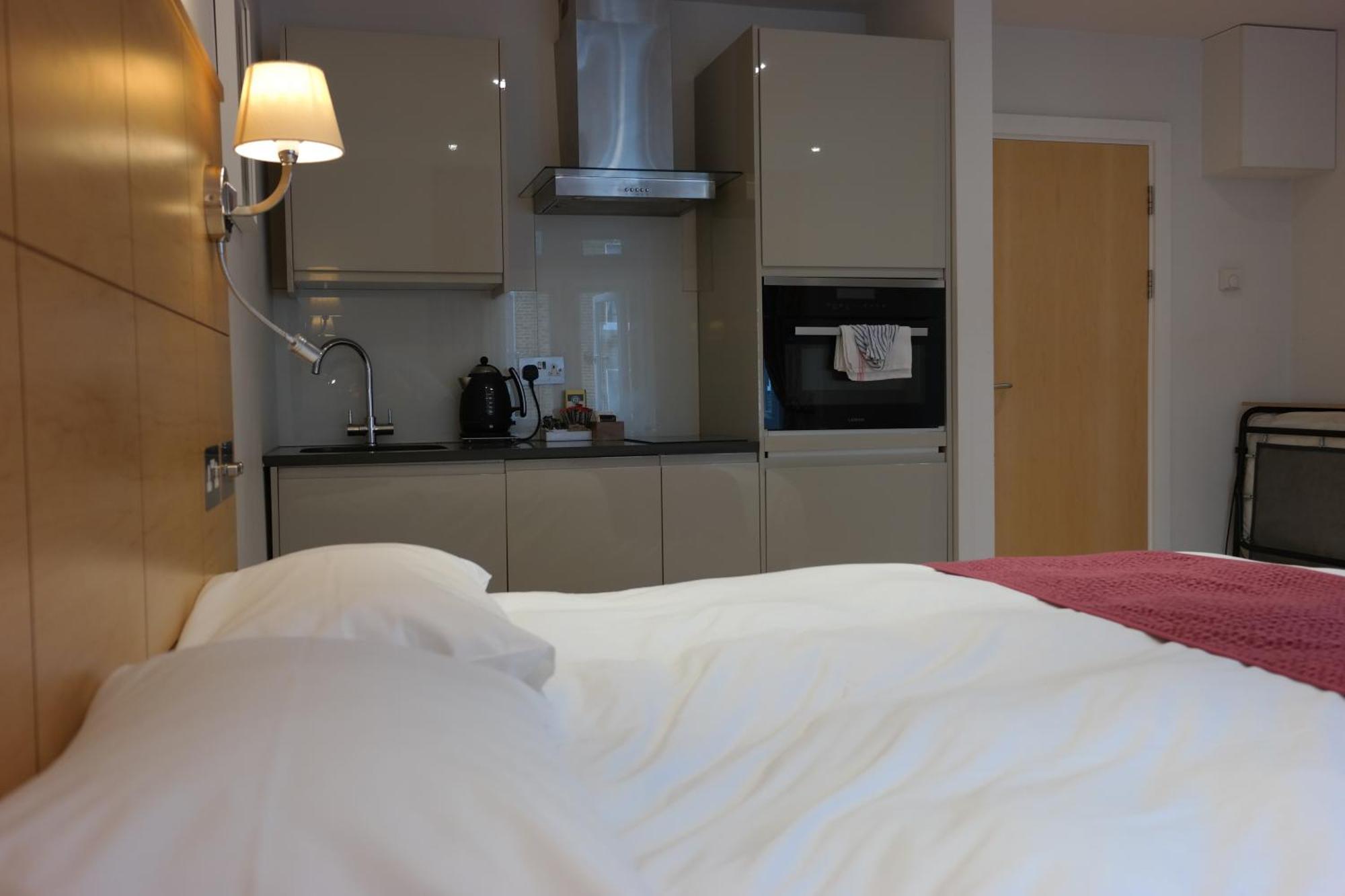 The Alma Rooms London Exteriör bild